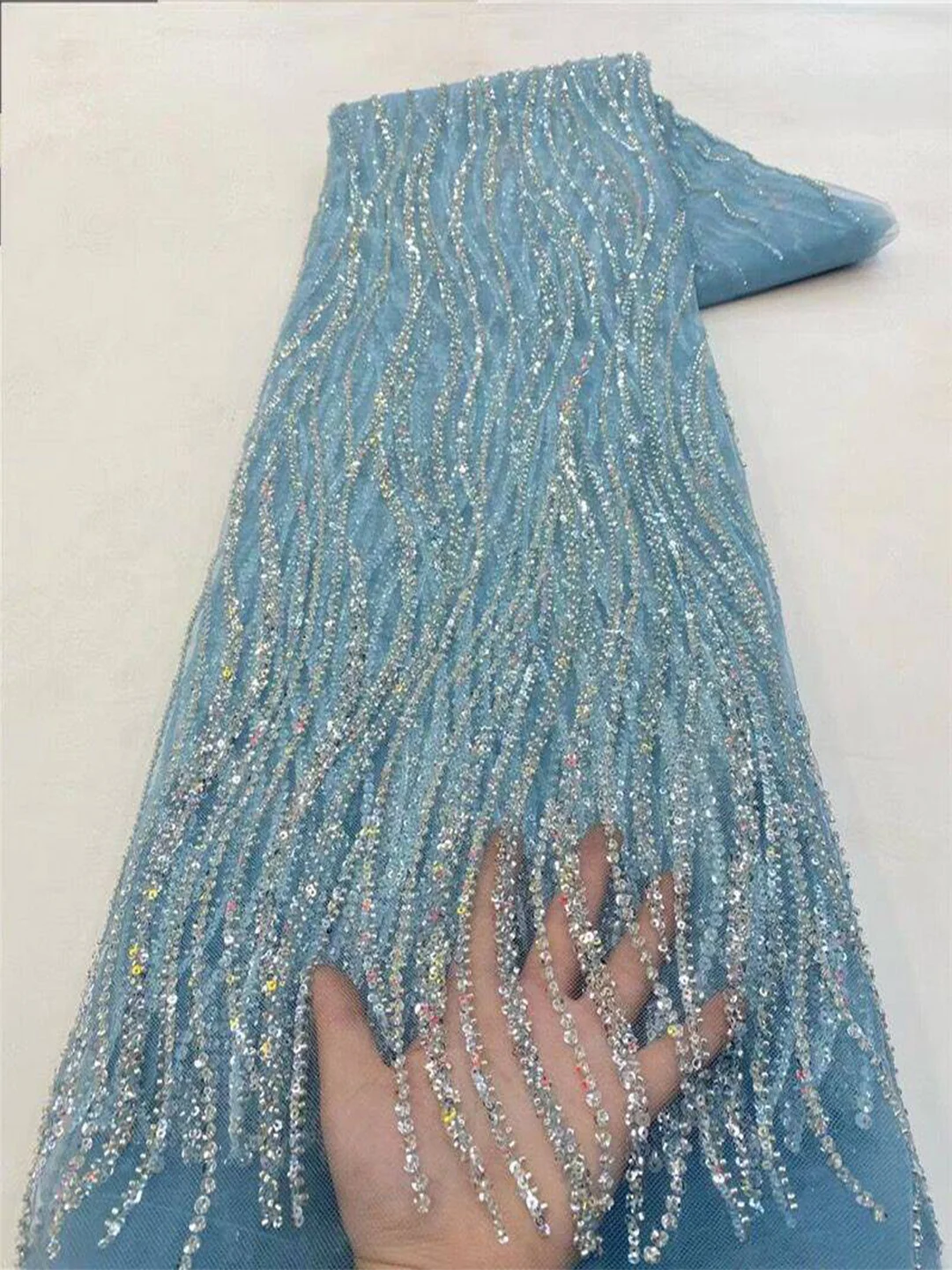 Glitter Tablecloth - Altın Rengi Afrika İşlemeli Tül Kumaş